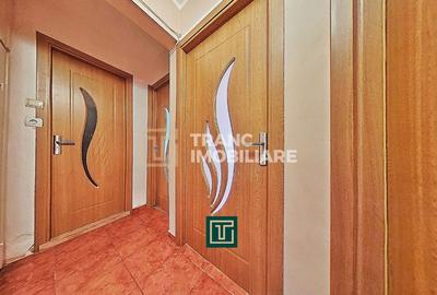 Apartament cu 3 camere decomandat, mobilat în Alfa - 9