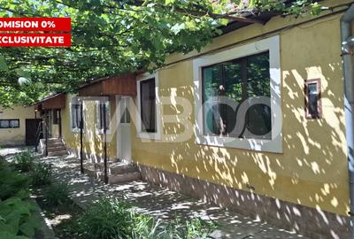 Casă individuală cu 3 camere decomandat cu Teren 400 Mp în Turnișor