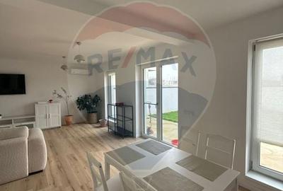 Casă / Vilă cu 5 camere de închiriat - 3