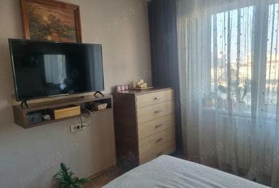 Apartament cu 3 camere decomandat în Circumvalațiunii - 4
