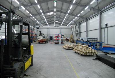 Spațiu comercial, de 1,357 mp, în Vest - 4