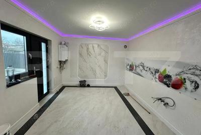 Casă cu Teren 327 Mp în Central - 10