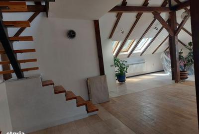 Apartament cu 3 camere în Micro 9 - 11