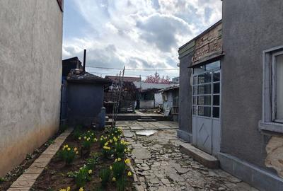 Teren+Casa Dublu Acces, | Str. Cpt. Burlacu Ion 27, Bucure?ti( Antiaeriana) - 2