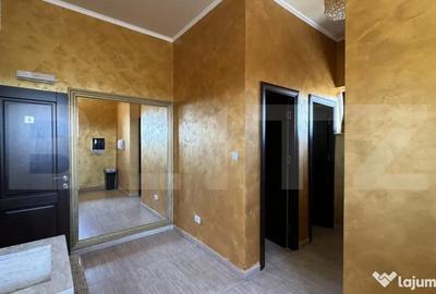 Spațiu comercial, de 1,570 mp, în Central - 15