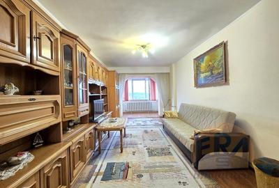 Apartament cu 3 camere decomandat, mobilat în Central - 4