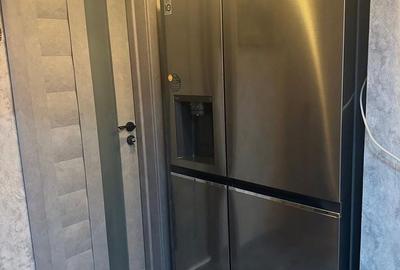 Apartament cu 2 camere în CET - 8