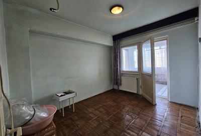 Apartament 2 camere, 2 balcoane + terasa,decomandat, Bv Decebal Apartament 2 camere, 2 balcoane + terasa,decomandat, Bv Decebal - 5