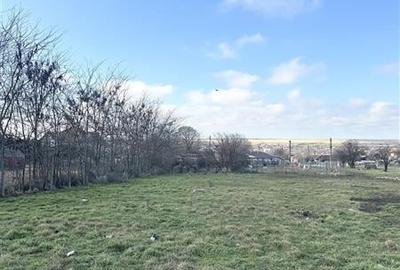 Teren Construcții intravilan de 1200 mp, în Sud