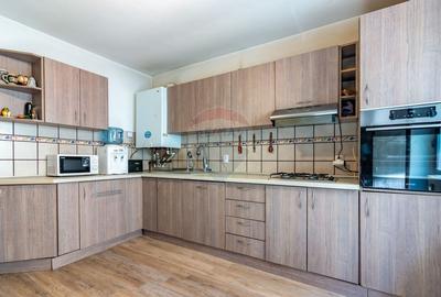 Casa / Vila cu 5 camere de vanzare Popesti-Leordeni - 11