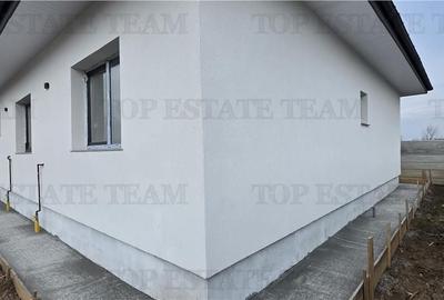 Casă cu 4 camere în Olteni - 5