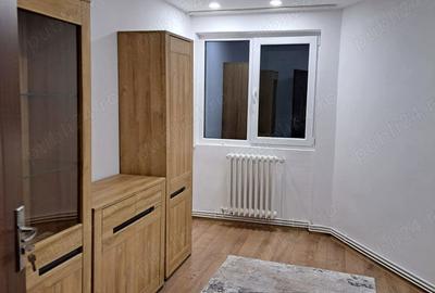 Apartament cu 3 camere semidecomandat în Târgu Cucu - 6