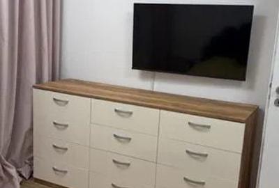 Apartament cu 3 camere decomandat în Berceni