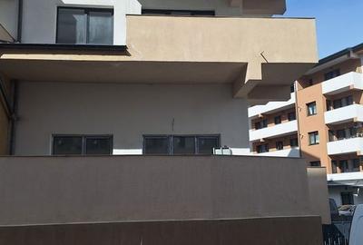 Apartament cu 3 camere decomandat în Central - 3