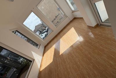 Spațiu comercial, de 140 mp, în Central - 10