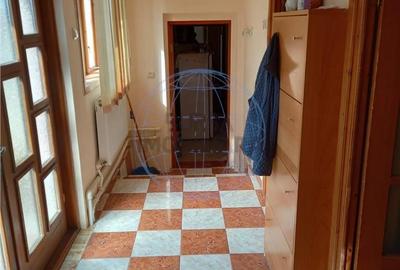 Casă cu 4 camere cu Teren 300 Mp în Vânători - 13