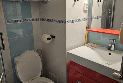 Apartament cu 4 camere decomandat în Central - 4