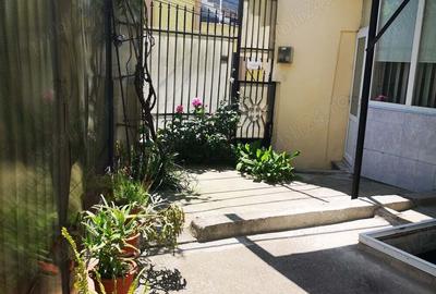 Casă cu 5 camere cu Teren 121 Mp în Central - 5