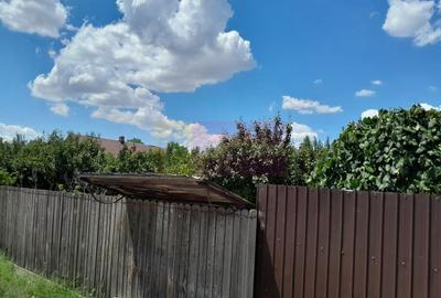 Movilita - vanzare casa 5 cam plus livada pe rod si teren 1800 mp - 3