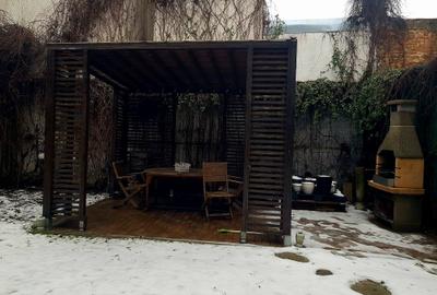 Casă individuală cu 5 camere cu Canalizare în Titulescu - 20