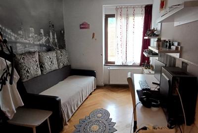 Apartament spatios cu vedere spre Tampa in casa solida - 5