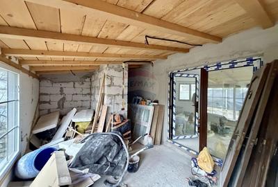 Casă cu 4 camere cu Teren 418 Mp în Golești - 19