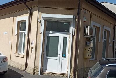 Spațiu comercial, de 30 mp, în Central - 2