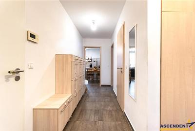 Apartament cu 3 camere decomandat, mobilat în Tractorul - 13