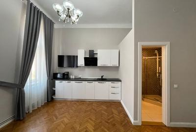 Apartament cu 6 camere decomandat în Ultracentral - 2