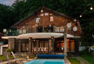 Vânzare casă de vacanță cu piscină - 1