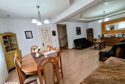 Casă cu 7 camere cu Teren 351 Mp în Șagului - 5
