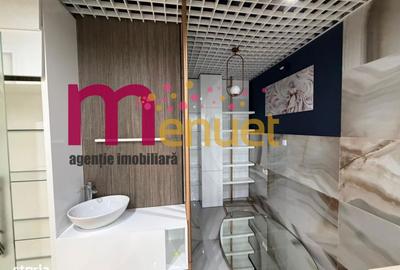 Spațiu comercial, de 113 mp, în Central - 4