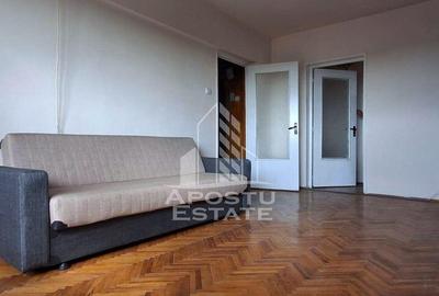 Apartament 2 camere semidecomandat, Z:300 Micalaca