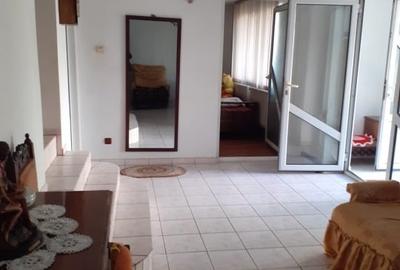 Casă individuală cu 5 camere cu Canalizare în Nord - 10