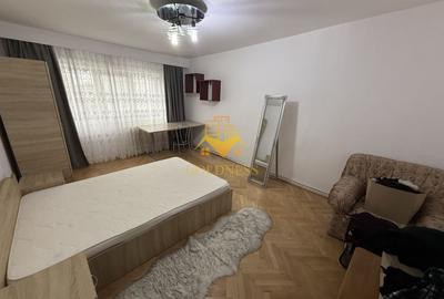 Apartament cu 3 camere decomandat, mobilat în Zorilor - 2