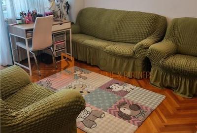 Apartament 3 camere cf 1 semidecomandat in zona Crang - 1