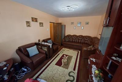 Apartament cu 2 camere decomandat în Nicolina - 3