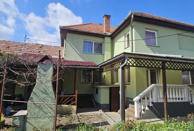 Casă cu 4 camere în Ideciu de Sus - 7