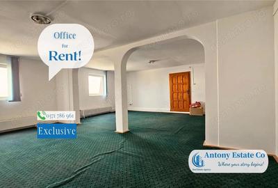 Spațiu comercial, de 100 mp, în Iosia