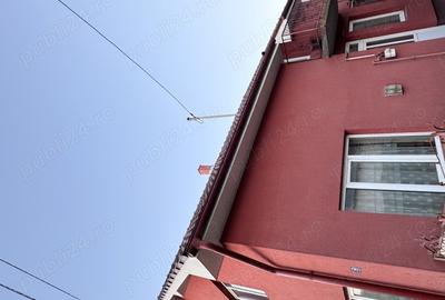 Casa de vanzare cu mansarda si gradina - 10