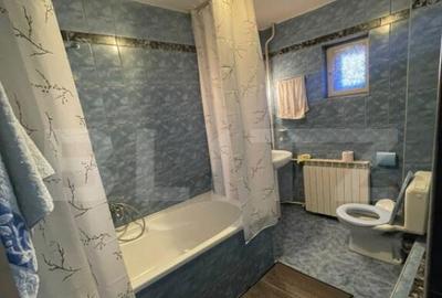 Casa cu 6 Camere in Predeal, cu Vedere Spre Munte - 1