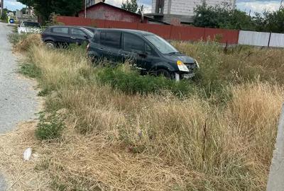 Teren de 400 mp, în Central - 8