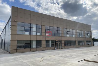 Spațiu comercial, de 4,260 mp, în Central - 16