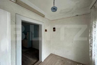 Casă cu 4 camere cu Teren 2000 Mp în Central - 10