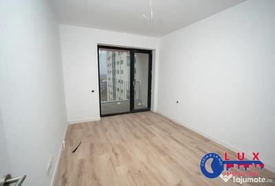 Apartament cu 2 camere semidecomandat în E3 - 10