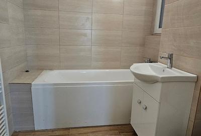 Vand apartament 2 camere renovat Eroii Revolutiei/ Cutitul de Argint - 1