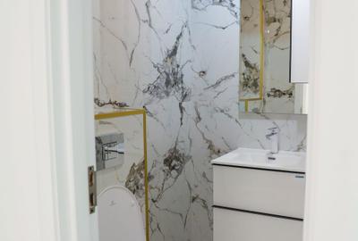 Apartament cu 4 camere decomandat în Central - 3