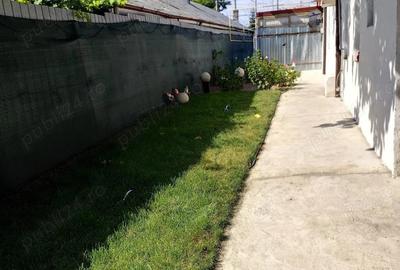 De vanzare casa in apropierea strazii Traian - 12