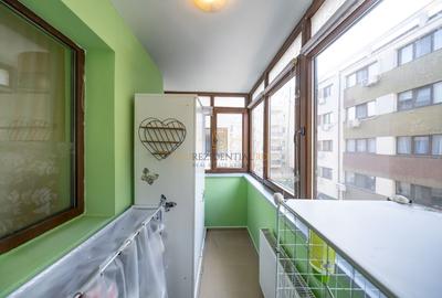 Apartament cu 3 camere semidecomandat, mobilat în Central - 3