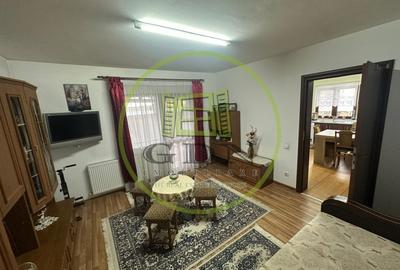 Casa P+ M 5 camere -teren 305mp ,spre vanzare in Selimbar - 2